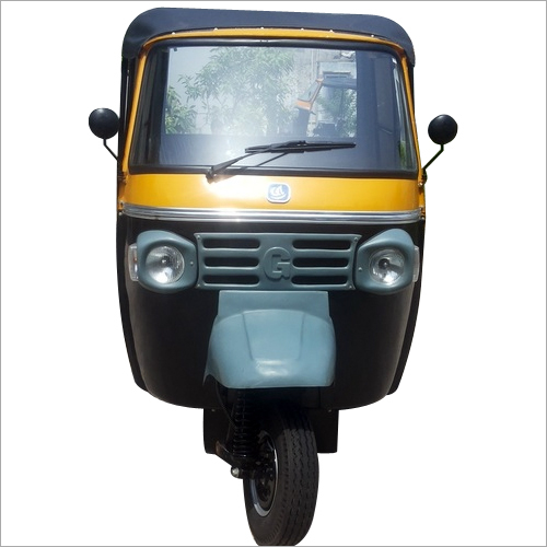 व्यावसायिक ऑटो रिक्शा