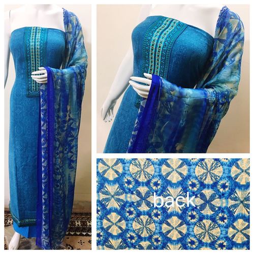 ऊनी पश्मीना ड्रेस