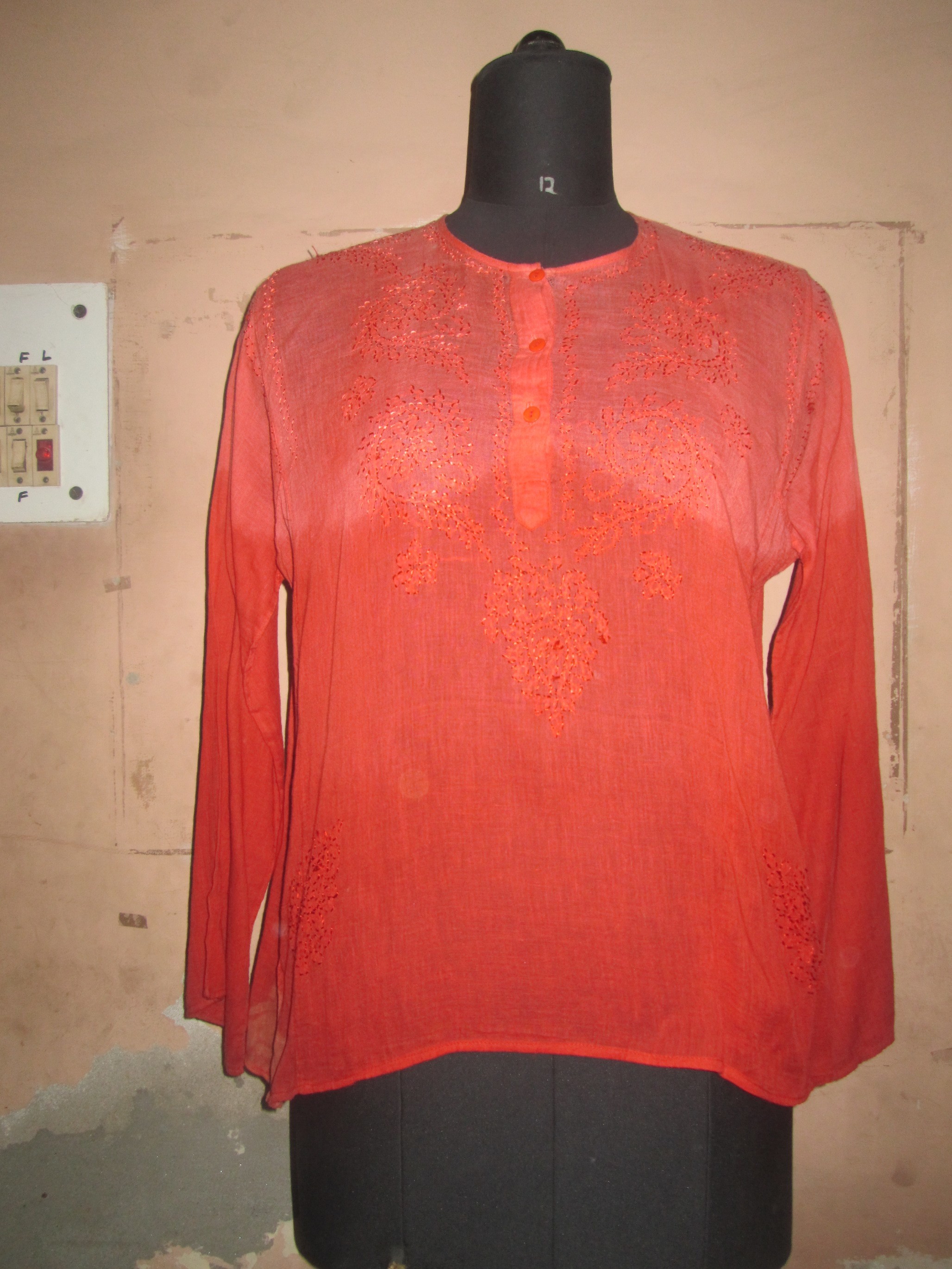 Ladies Kurta - Cotton, Size L/m/xl, 660.4-685.8 Mm Length, 558.8-584.2 Mm Bust, Long Sleeve, Embroidered Pattern, Summer Style - Ethnic Casual