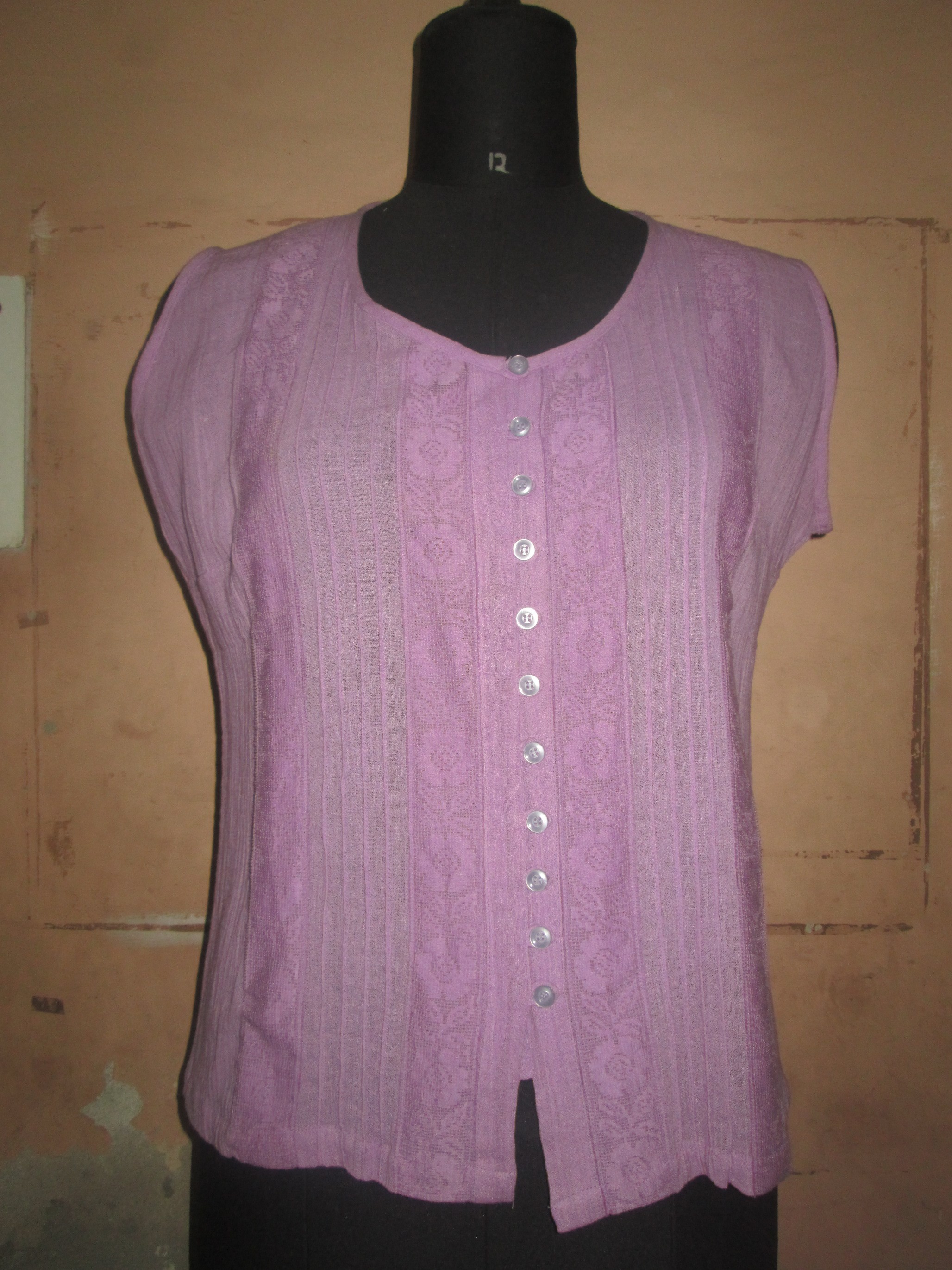 Ladies Kurta - Cotton, Size L/m/xl, 660.4-685.8 Mm Length, 558.8-584.2 Mm Bust, Long Sleeve, Embroidered Pattern, Summer Style - Ethnic Casual