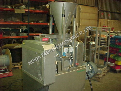 स्नैक एक्सट्रूडर मशीन