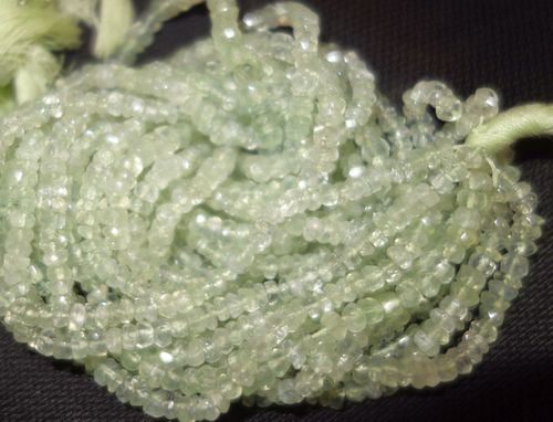 राउंड ब्रिलिएंट कट फेसेटेड रोंडेल