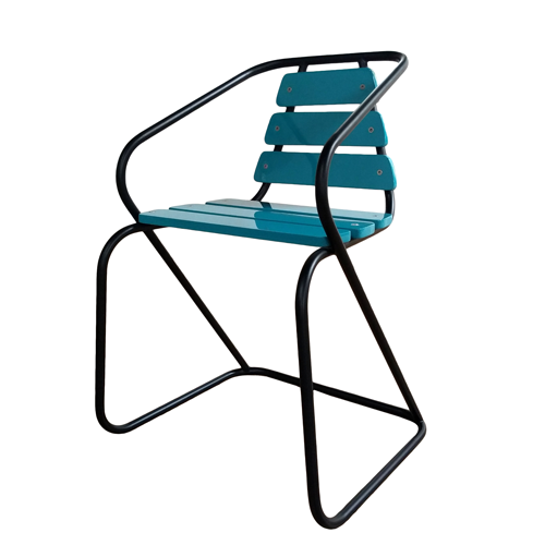 धातु की कुर्सी