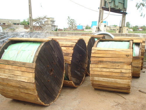 ओवरहेड कंडक्टर