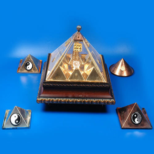 Vastu Pyramid Bau Maxi Max