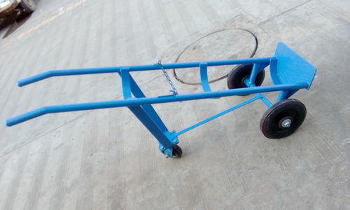 Cylinder Trolley - 28 x 28 x 5 cm , New Manual Equipment with 800 kg Lifting Capacity and 900 mm Max Height for Hospitals, Laboratories, and Manufacturing Plants