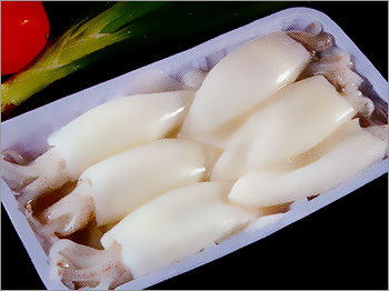 स्क्विड क्लीनड ट्रे पैक