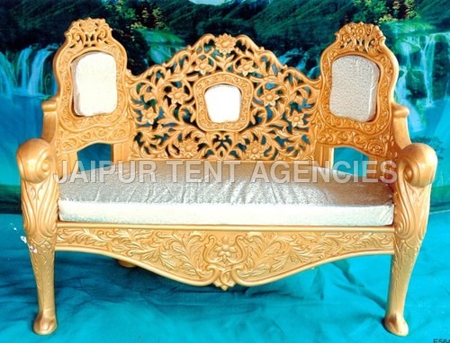 शादी का सोफा