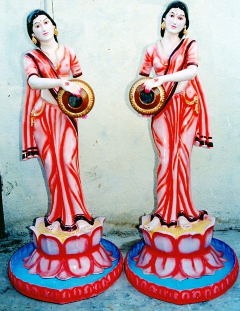 Statue