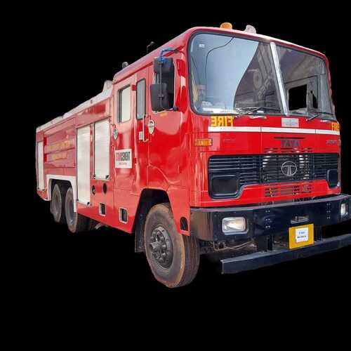 Fire Tender - Mild Steel Chassis 8500x2500x3200 mm, 16-25 Ton, 240 hp, 4000 L Fuel Capacity | High-Performance Pump 1800-6000 LPM, Double Cabin Comfort