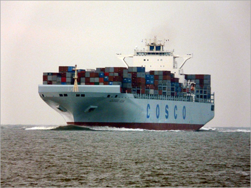 कंटेनर शिपिंग सेवाएं