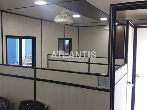 Cabin With Small Partition