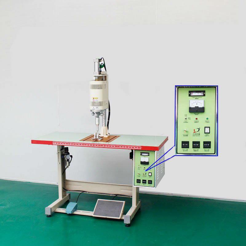 White Face Mask Ear Loop Welding Machine