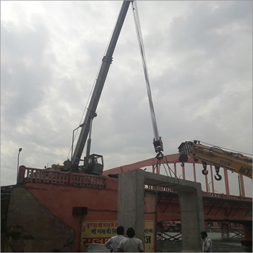 हाइड्रोलिक टेलीस्कोपिक क्रेन किराये की सेवाएं