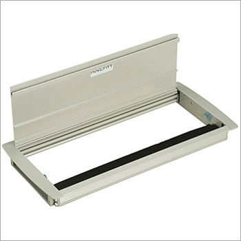 एक्सेस फ्लैप