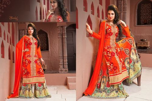 मल्टी डिज़ाइनर सूट