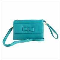 कैप्रेज़े हैंडबैग्स