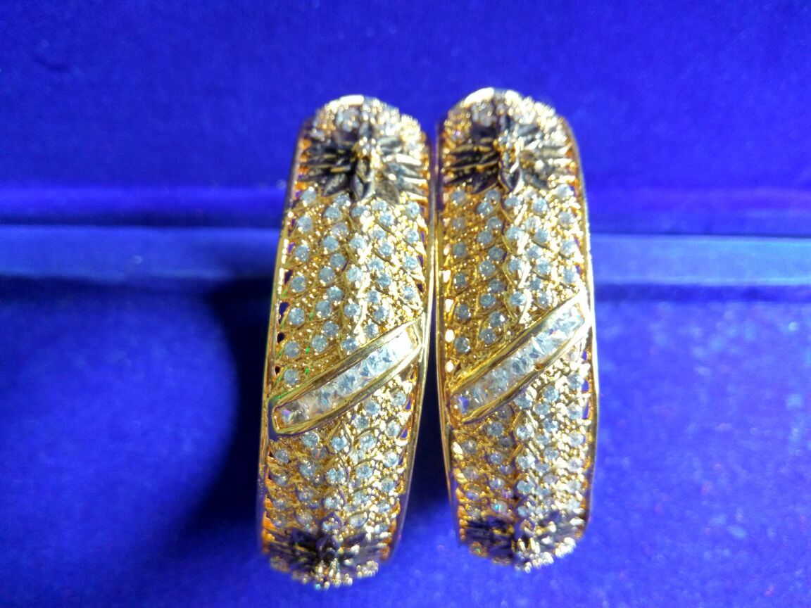 Fashion Modern Antique Bangles