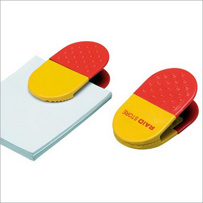 Capsule Clips Set of 2