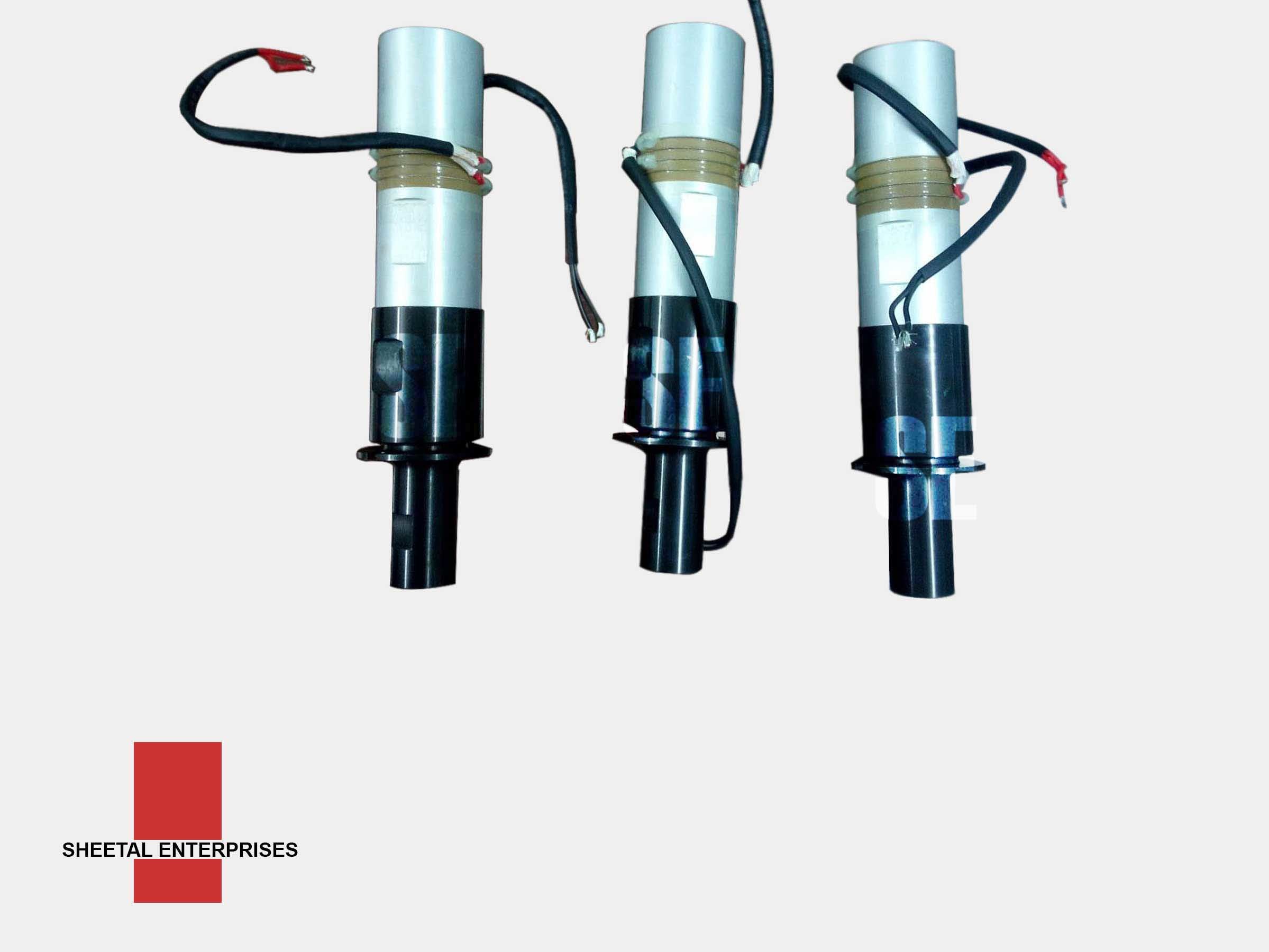 20 Khz Ultrasonic Welding Transducer - Color: Black