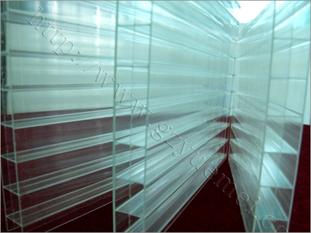 ट्रिपल वॉल पॉलीकार्बोनेट हॉलो शीट