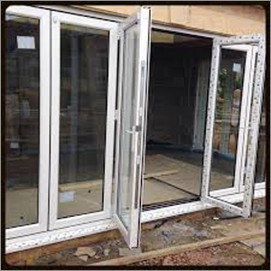 uPVC कैसमेंट दरवाजे