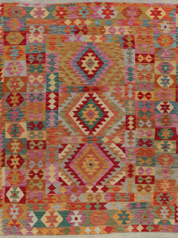 Cotton Rugs - Hand-knotted, Variable Dimensions, Beige | Durable, Easy Cleaning, Soft Texture, Stylish Design, Versatile Use