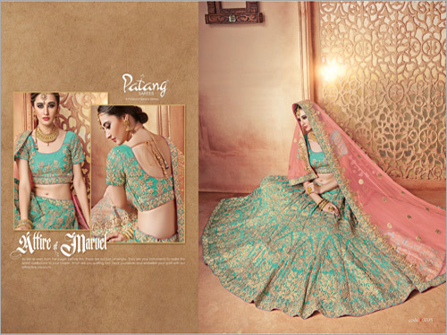 डिजाइनर प्रिंटेड लहंगा