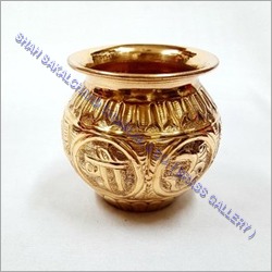 Copper Nakshi Lota - Length: 50.8 - 127 Millimeter (Mm)