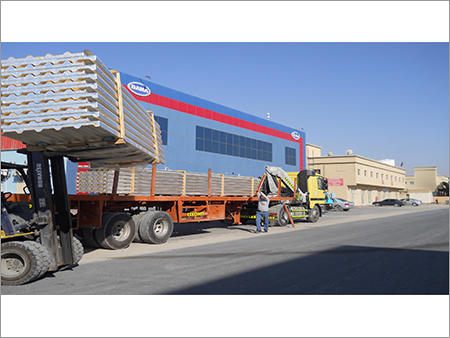 इन्सुलेटेड रूफिंग पैनल