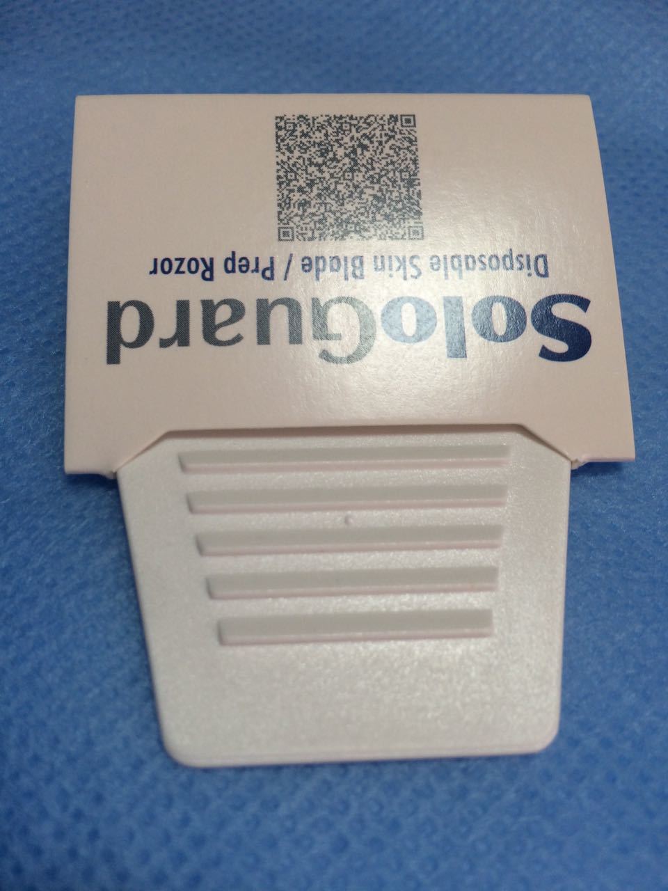 Plastic Skin Blade