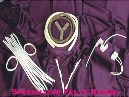 फेल्ट कॉर्ड्स