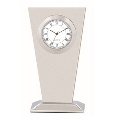 Table Clock at Best Price in Mumbai, Maharashtra | Metro Gifts Pvt. Ltd.