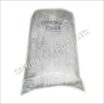 चारकोल पाउडर पोंछना