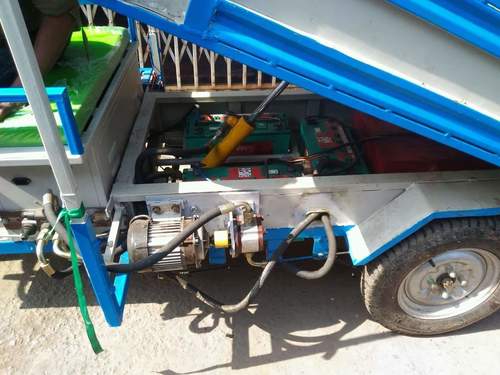 ई-कार्ट के लिए डंपर लिफ्टर