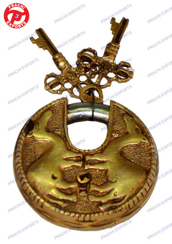 Brass Lock - 76.2mm x 76.2mm x 76.2mm , Polished Golden Finish with Antique Imitation and Two Camel Design