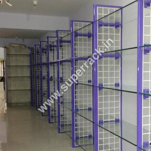 गारमेंट रैक उपयोग: सुपरमार्केट और गोदाम के लिए