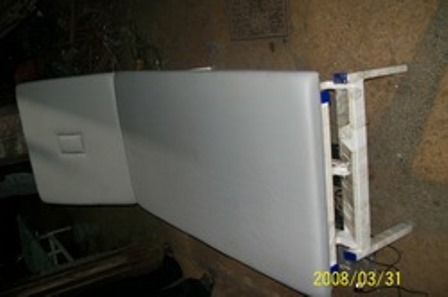 Hi-low Treatment Table 2 Section Deluxe Model Age Group: Elders