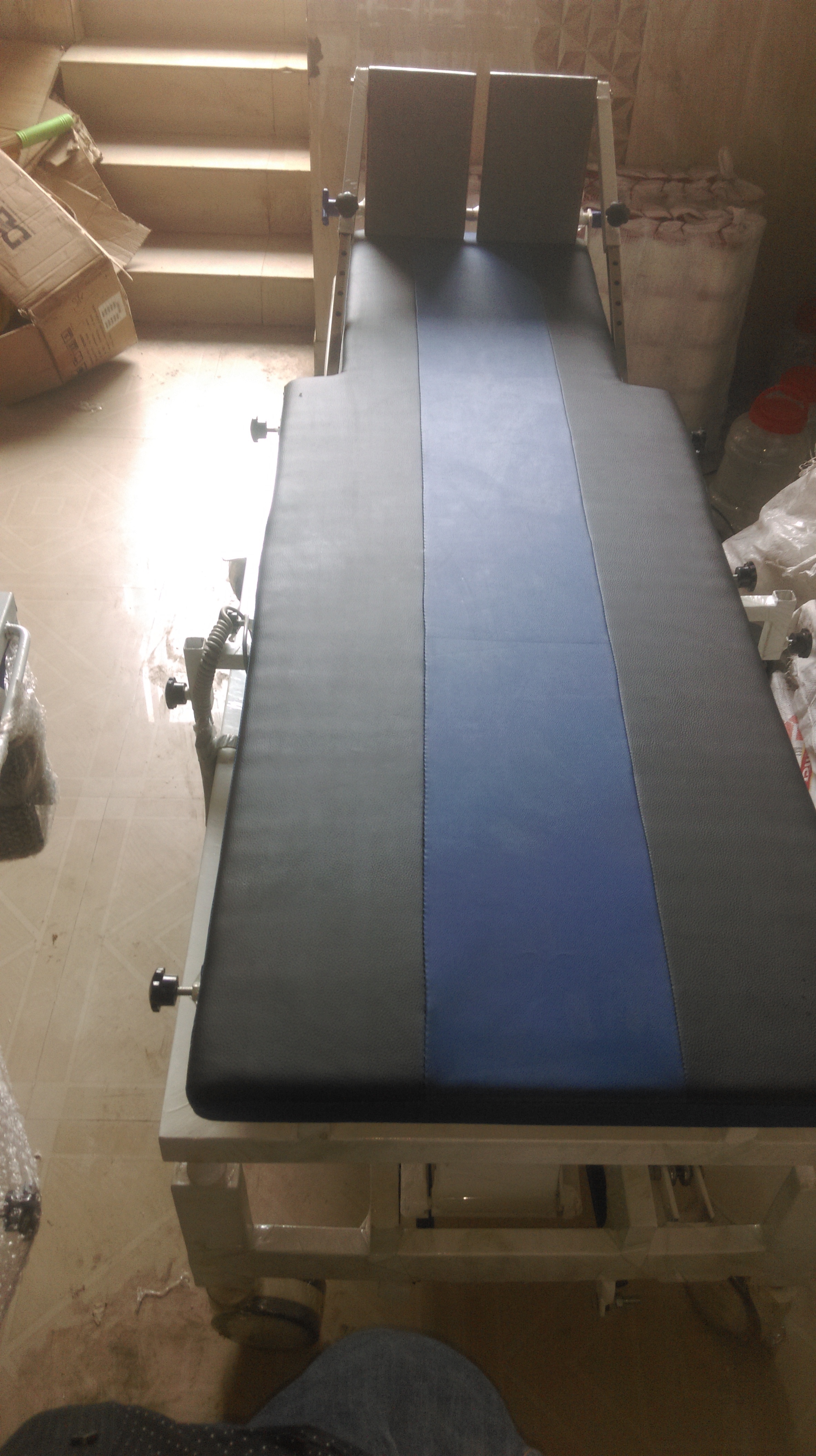 Hi Low Tilt Table Age Group: Children