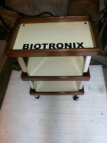 3 Steps Trolley - Stainless Steel With Wooden Platform | Portable Design, Manual Power Source, Ideal For Physiotherapy Treatment