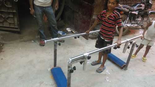 Parallel Bar Foldable Used For Rehabilitation Purpose Age Group: Children