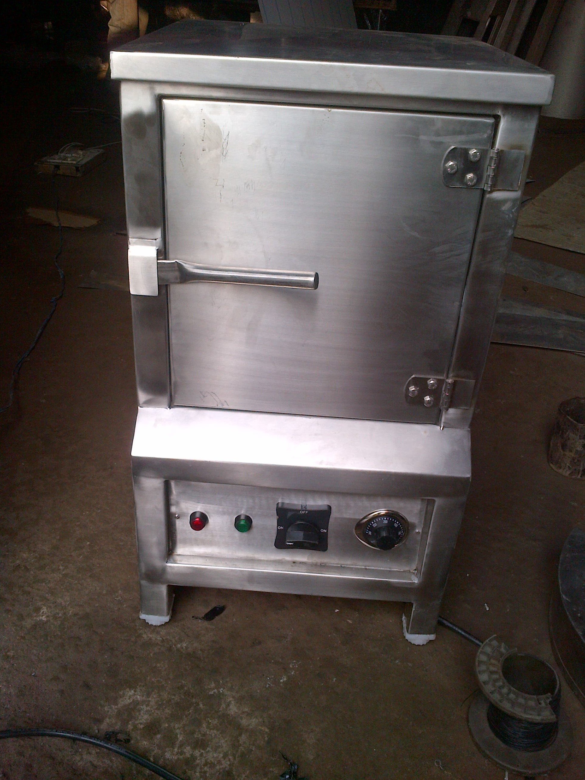 Idli Steamer Application: Cooking