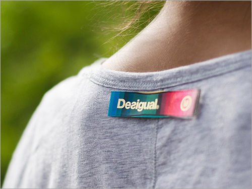 T-shirt Labels