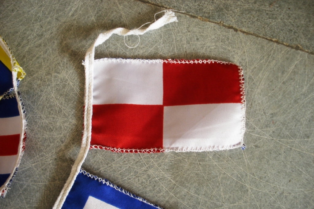 Maritime Flag Set- String Of 26 Flag - 8 Feet