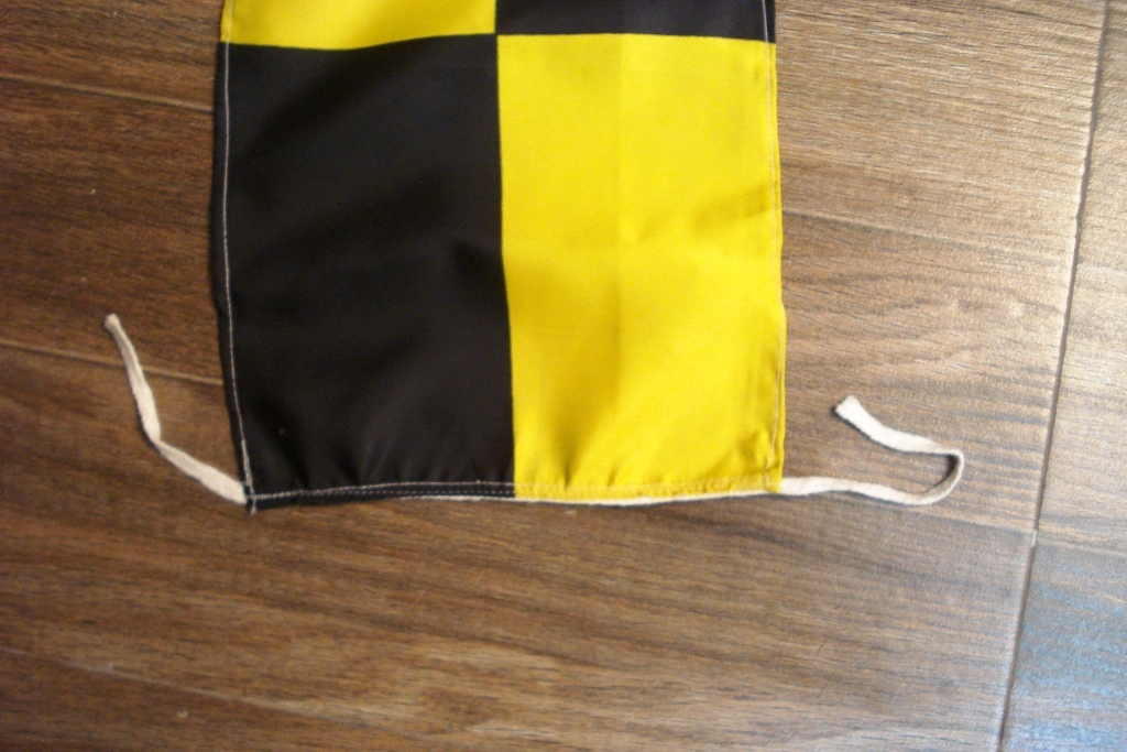 U.s. Navy Signal Code Flag Set - Set Of 26 Flag