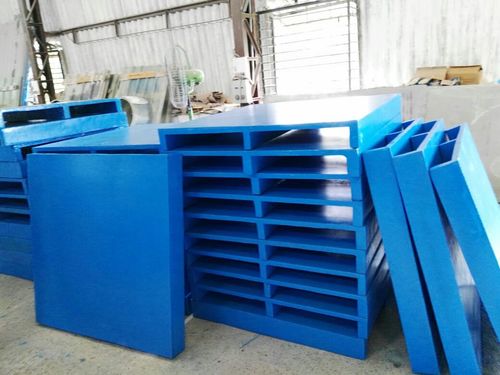 FRP पैलेट्स