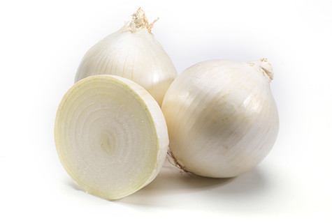 Fresh Cut White Onion - Freshly Harvested, Crisp And Flavorful, Ideal For Gourmet Dishes