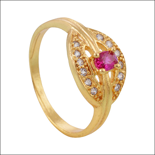 सोने की प्लेटेड अंगूठी