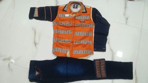 फुल स्लीव जैकेट सूट आयु वर्ग: 1-10