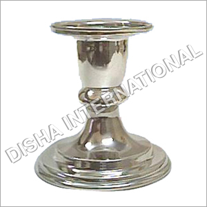 स्टर्लिंग सिल्वर मोमबत्ती धारक